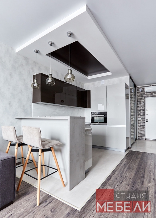 Современная светлая кухня из акрила