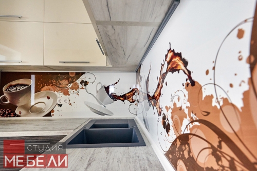 Теплая «кофейная» кухня