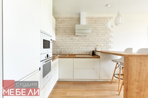 Лаконичная угловая кухня