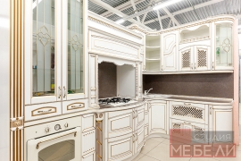 Изысканная кухня из массива со скидкой 70%