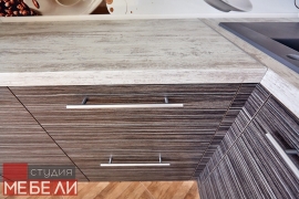 Теплая «кофейная» кухня