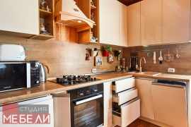 Уютная кухня в деревенском стиле