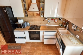 Уютная кухня в деревенском стиле