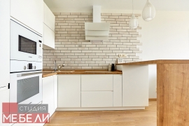 Лаконичная угловая кухня