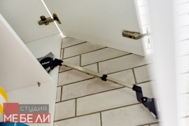 Лаконичная угловая кухня