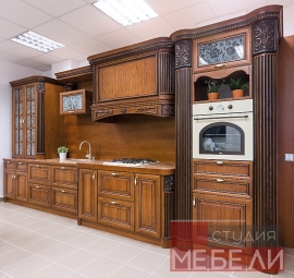 Кухня из массива – проверенная классика