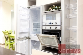 Белая кухня из пластика